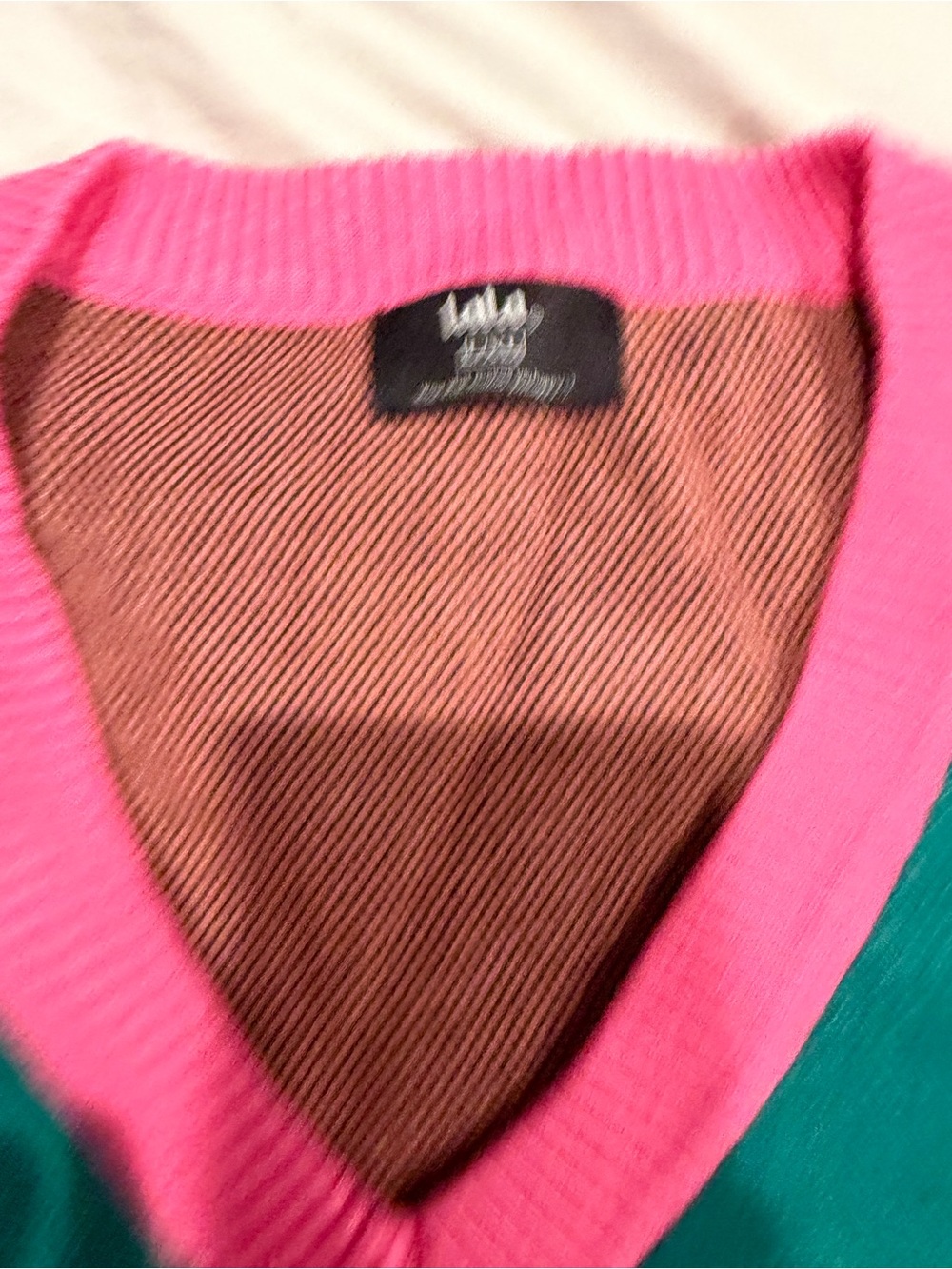 Teal Knit vest with Pink "Au Revoir!" Script - Picture 3 of 3